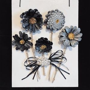 Wall Hanging Black & Silver Pinecone Flowers